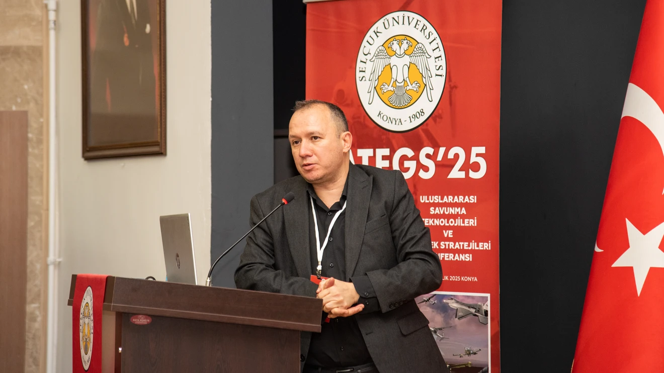 Selçuk Üniversitesinde yazılım ve siber güvenlik anlatıldı